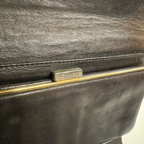 Chanel vintage caviar leather clutch wallet - Picture 7 of 15